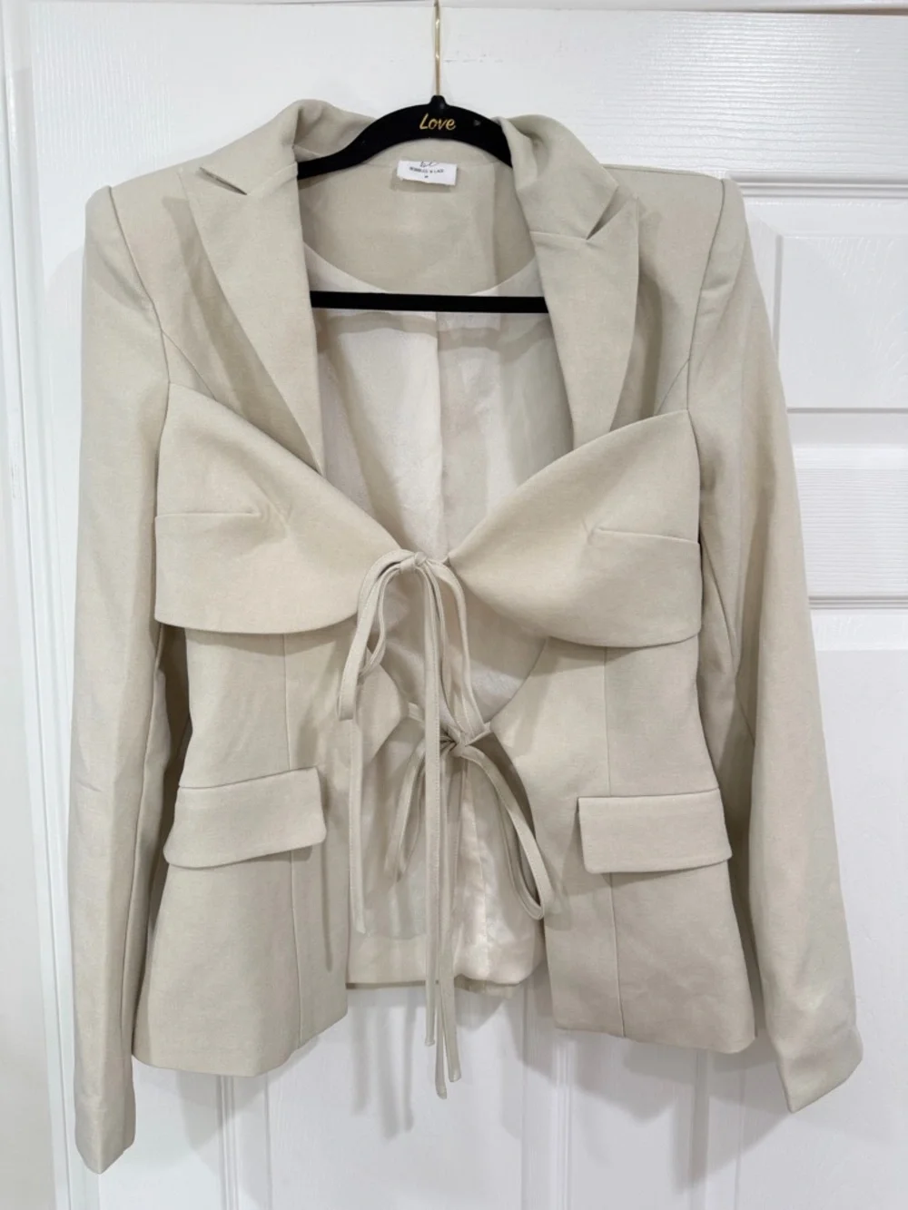 Bobbles & Lace beige blazer lace-up, hollow-out front design size M - Picture 2 of 8